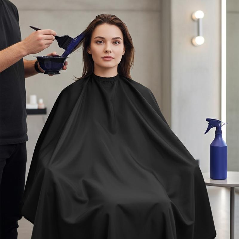 Home Barber - ผ้าคลุมตัดผมกันน้ำขนาด 140×120 ซม. พร้อมตัวล็อคแบบปรับได้ ใช้งานได้จริงสำหรับช่างตัดผม เหมาะสำหรับร้านเสริมสวยและใช้ในบ้าน