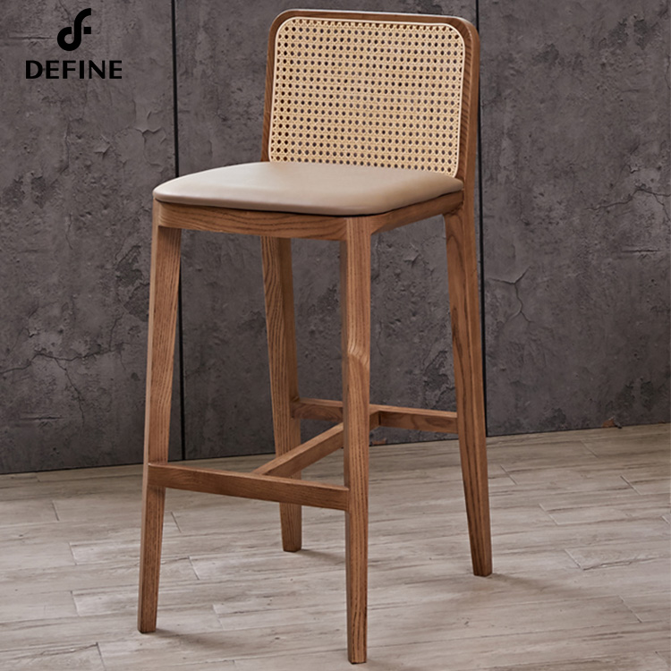 Home Bar Stools - เก้าอี้บาร์หวายอเมริกันสุดหรู พนักพิงสไตล์นอร์ดิก เก้าอี้บาร์สูง เก้าอี้ทานอาหารสำหรับบ้าน
