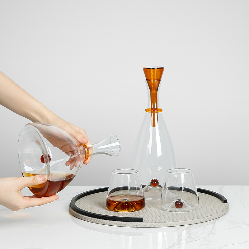 Home Bar And Cabinet - ขวดแก้วดีไซน์มินิมอลทันสมัยสำหรับบาร์ในบ้าน ร้านอาหาร ตู้ไวน์สุดหรู ใช้เป็นที่แบ่งตกแต่งสำหรับบรั่นดี วิสกี้ เตกีลา